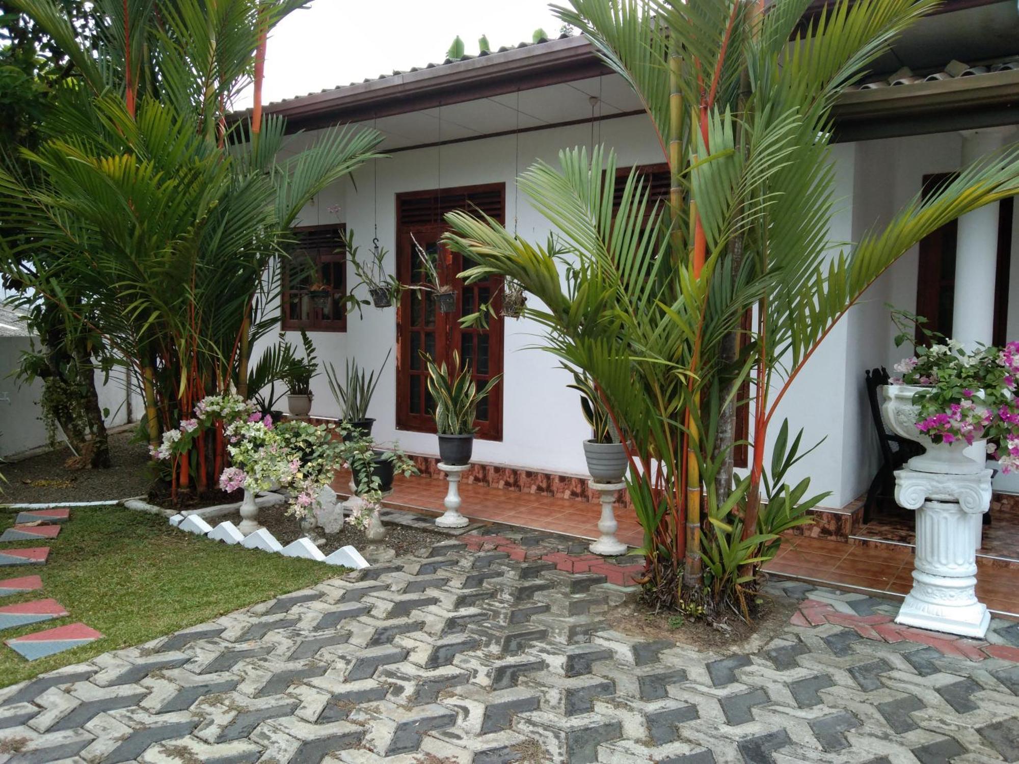Bell 412 Villa Weligama Dış mekan fotoğraf